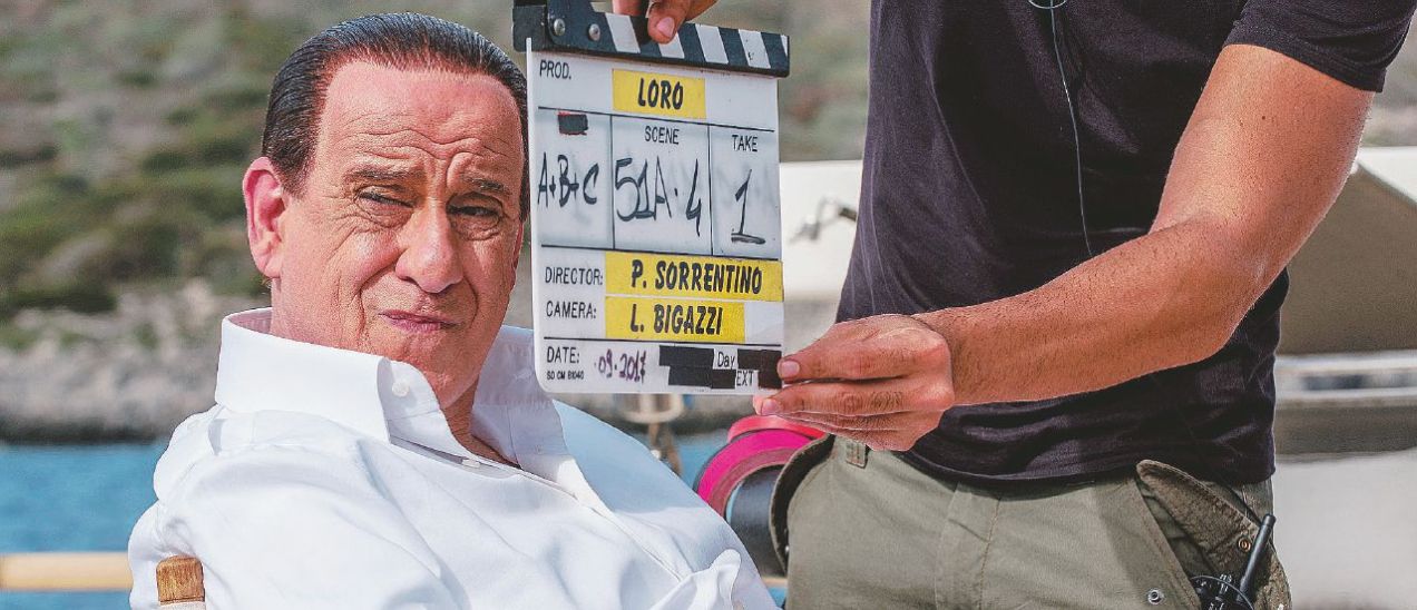 Toni Servillo nei panni di Berlusconi