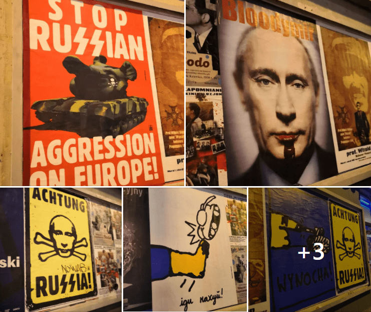 Manifesti anti-russi per le strade del centro di Varsavia